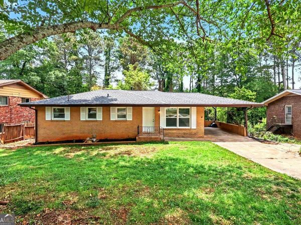 3995 Maxey Hill Drive, Stone Mountain, GA 30083