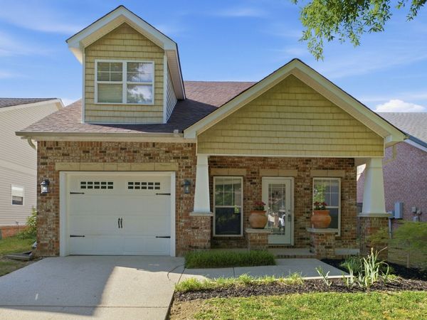 1641 Harpeth Run Dr , Nashville, TN 37221