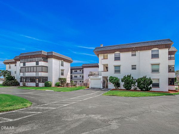 725 Port Malabar Boulevard, Unit 301, Palm Bay, FL 32905