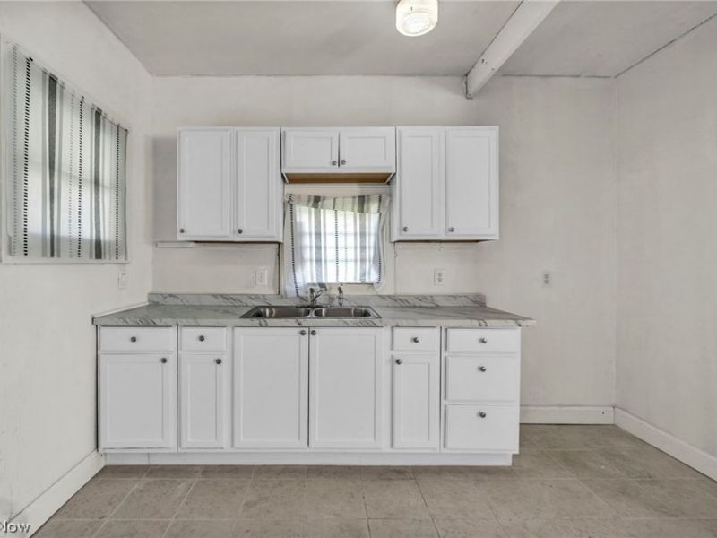 3408 Riverside Avenue , Cleveland, OH 44109 Photo 6