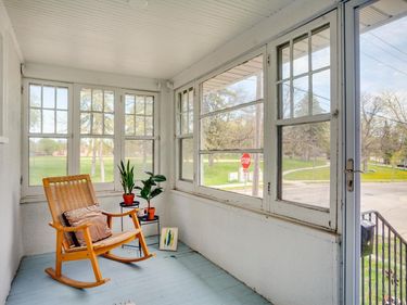 3258 Hayes Street NE, Minneapolis, MN 55418