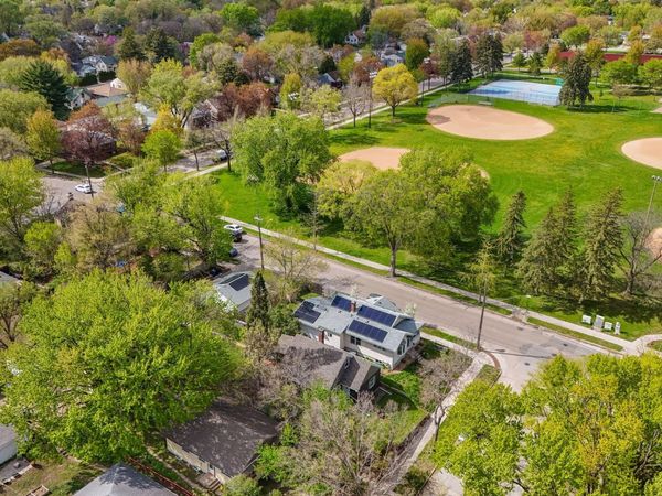 3258 Hayes Street NE, Minneapolis, MN 55418