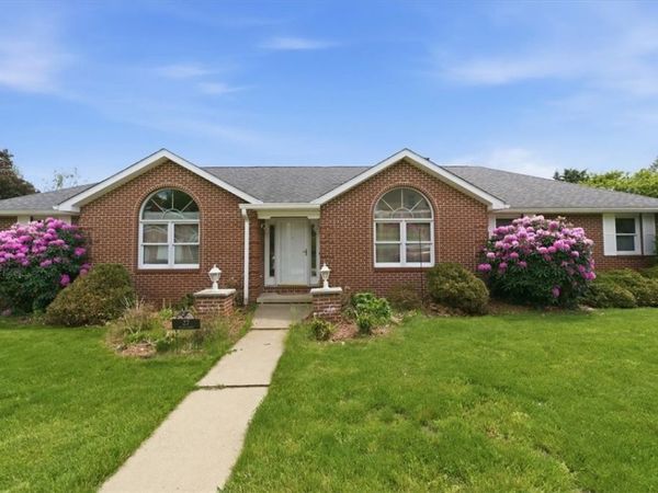 27 Miller Dr , Blairsville, PA 15717