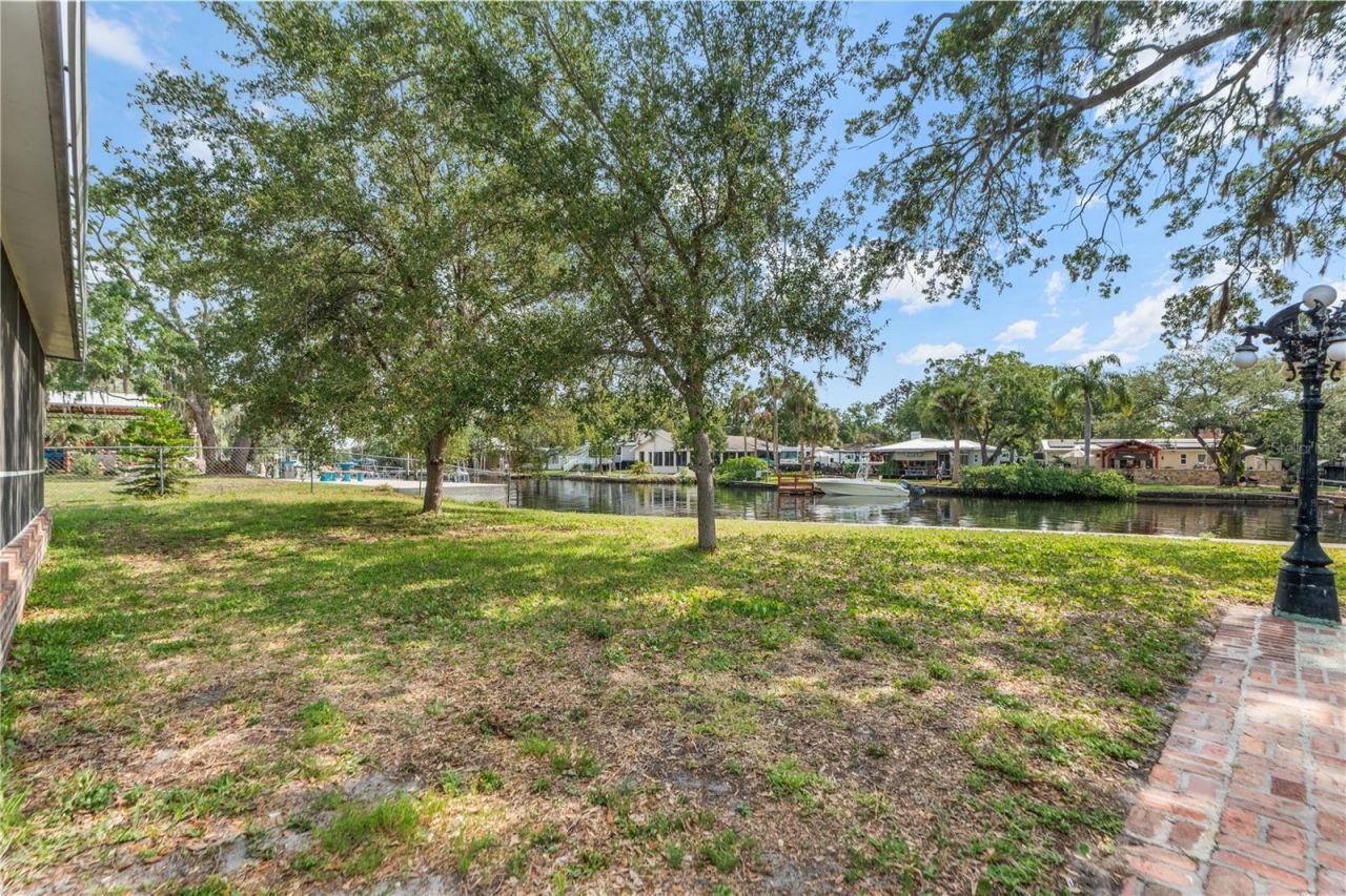 5822 River Road , New Port Richey, FL 34652 Photo