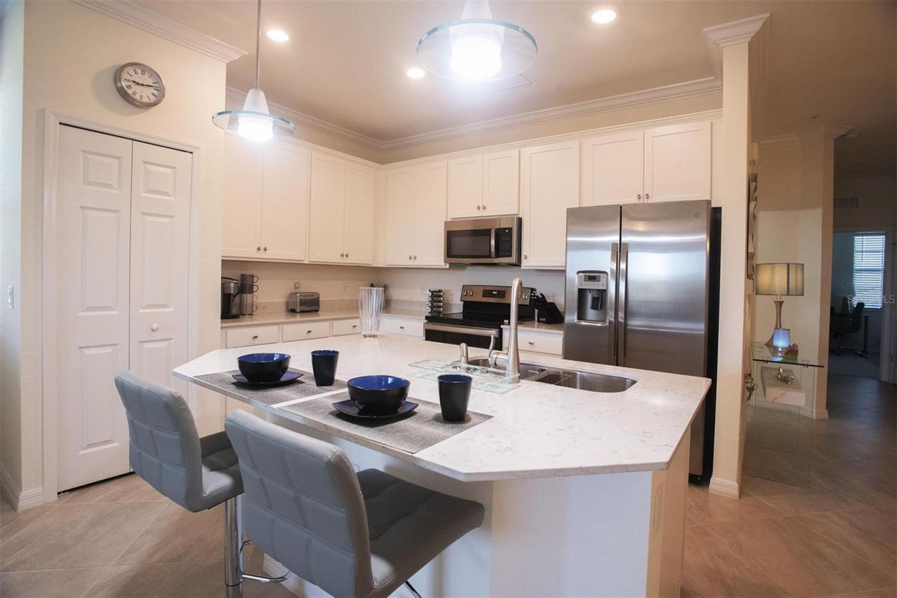 17724 Gawthrop Drive , Unit 308, Bradenton, FL 34211 Photo