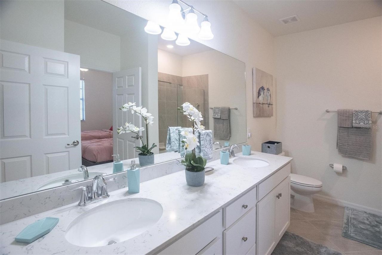 17724 Gawthrop Drive , Unit 308, Bradenton, FL 34211 Photo