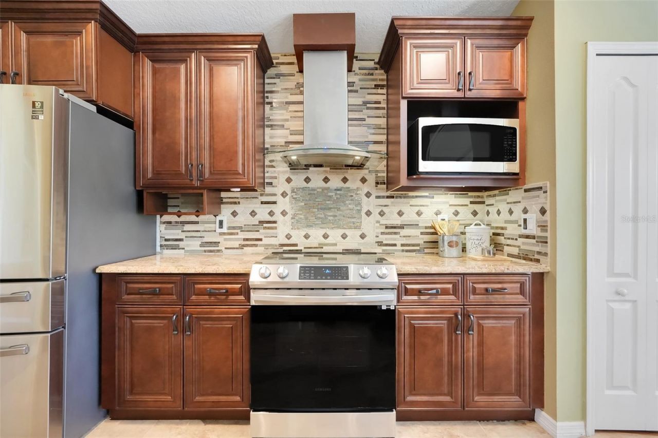 2733 Runyon Circle, Orlando, FL 32837 Photo