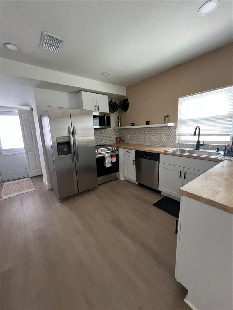 3859 9th Avenue S, Saint Petersburg, FL 33711 Photo