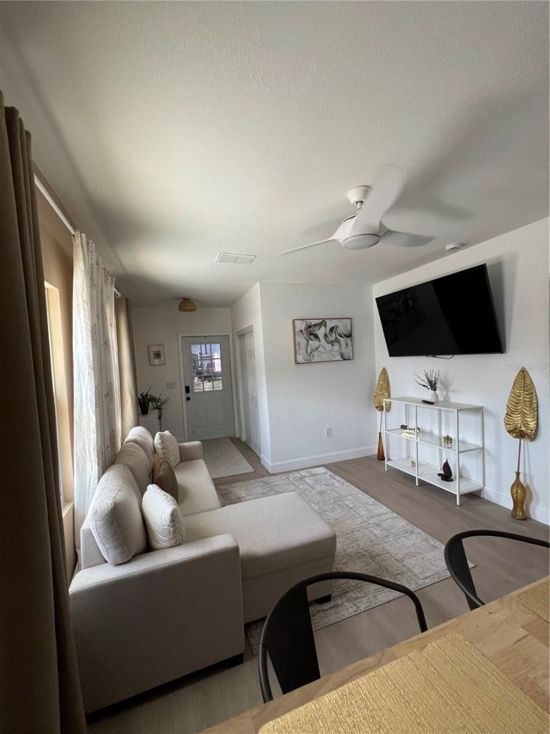 3859 9th Avenue S, Saint Petersburg, FL 33711 Photo