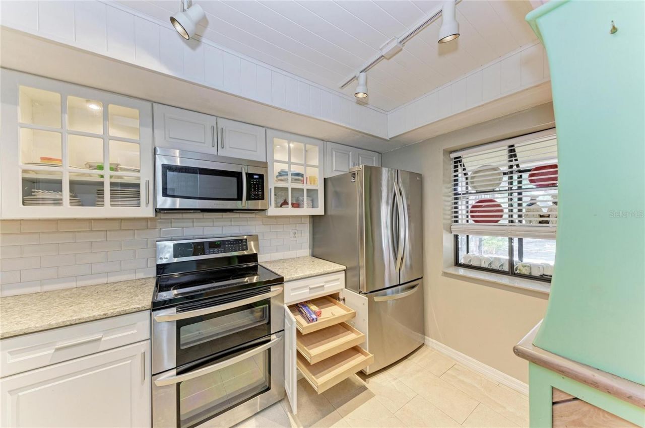 4412 Spicewood Drive , Unit E, Bradenton, FL 34208 Photo