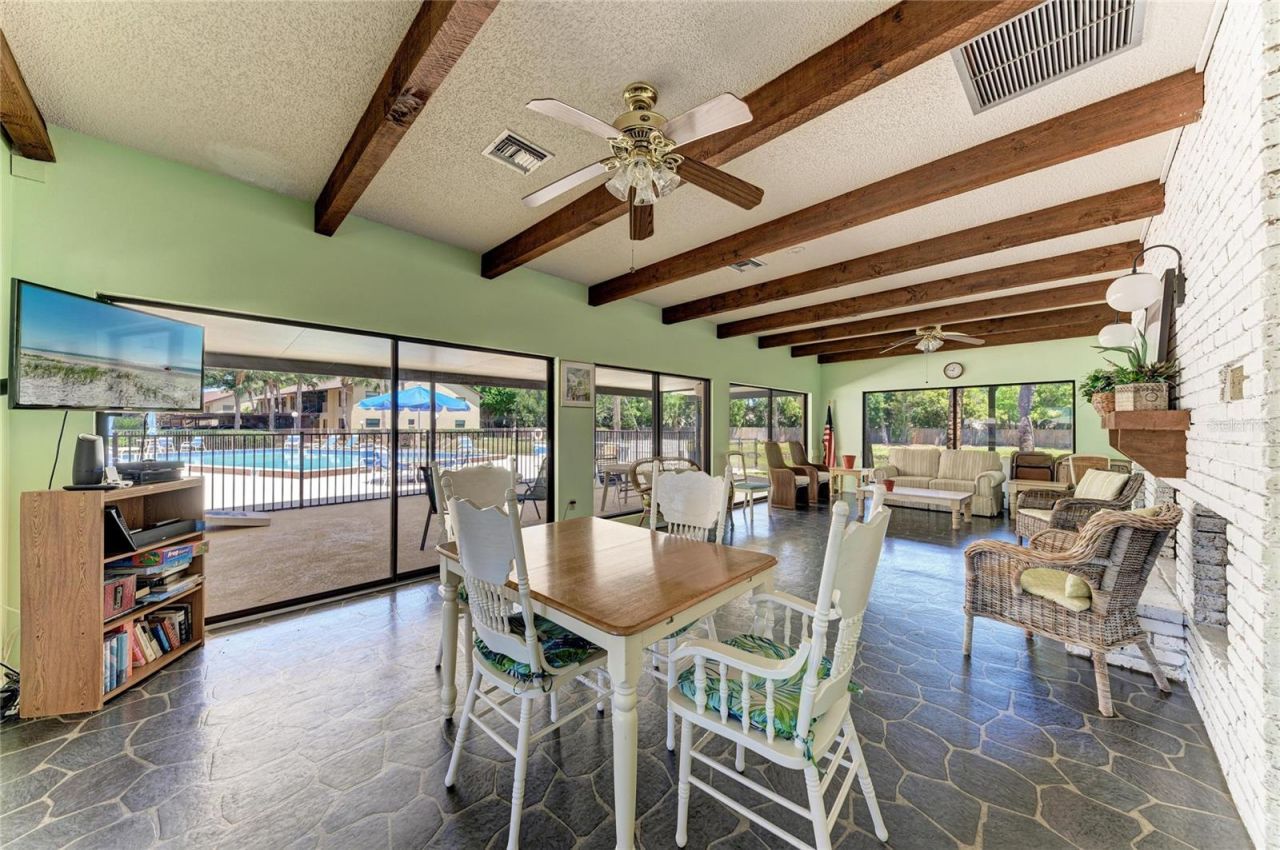 4412 Spicewood Drive , Unit E, Bradenton, FL 34208 Photo
