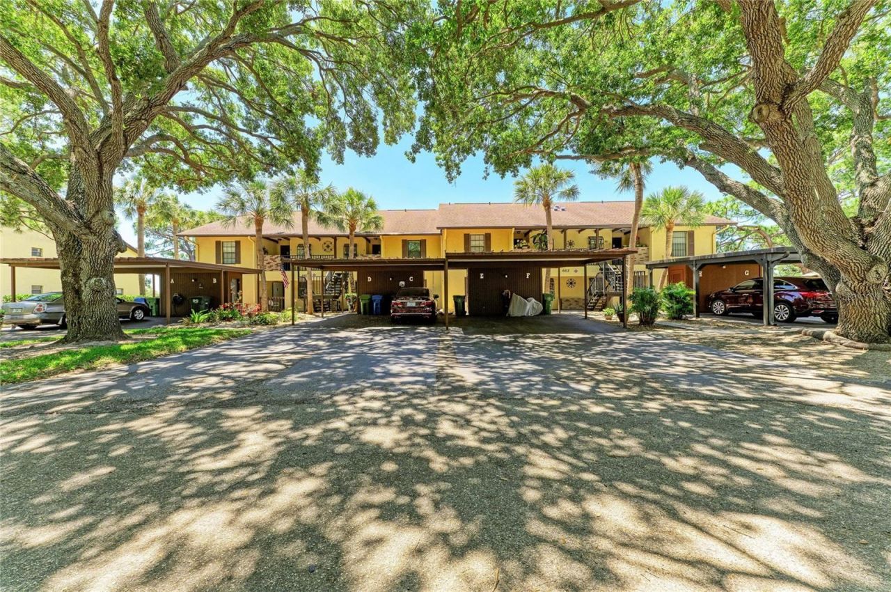 4412 Spicewood Drive , Unit E, Bradenton, FL 34208 Photo