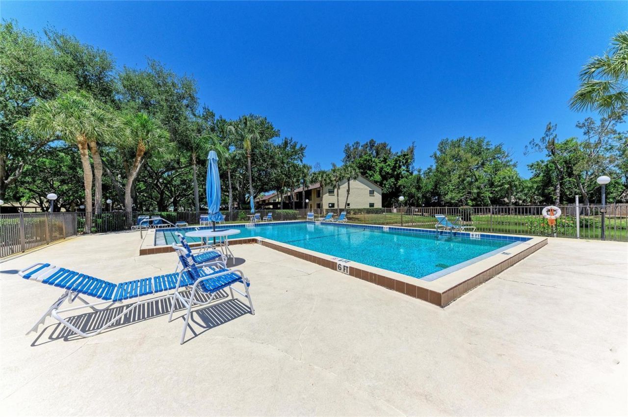 4412 Spicewood Drive , Unit E, Bradenton, FL 34208 Photo
