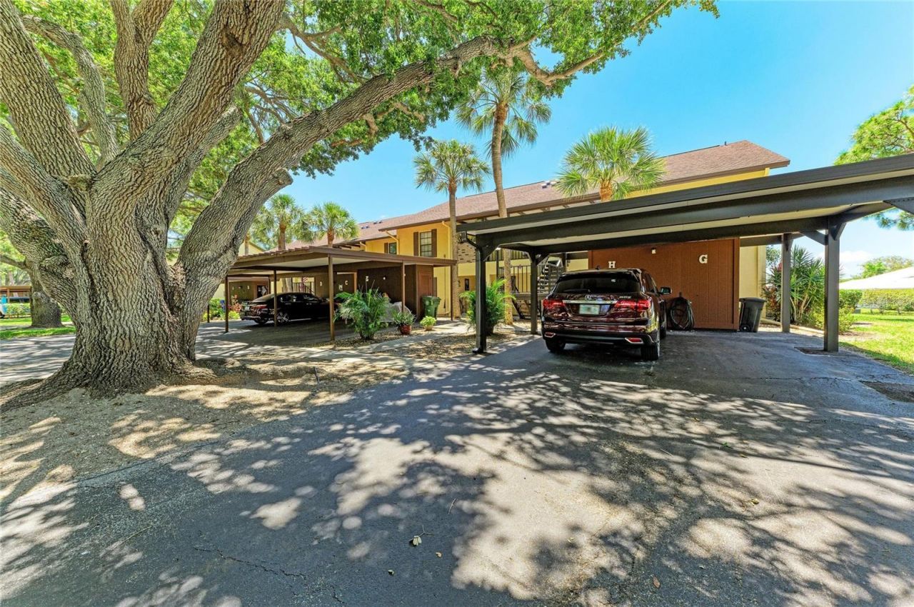 4412 Spicewood Drive , Unit E, Bradenton, FL 34208 Photo
