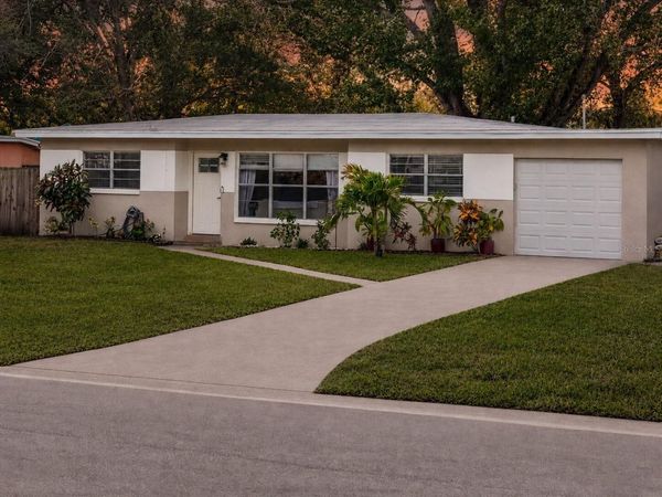 9064 93RD STREET , SEMINOLE, FL 33777