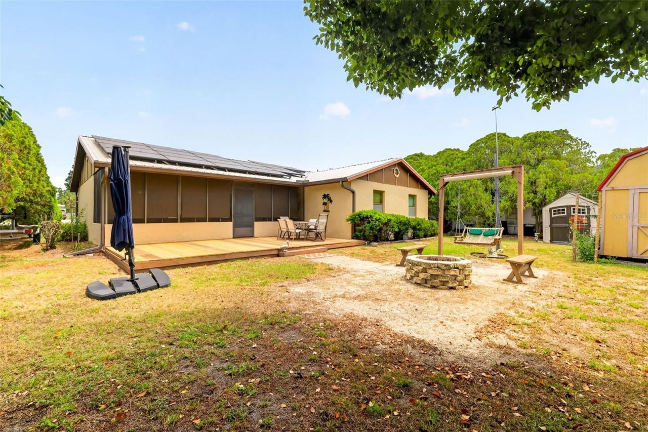 5 Lonesome Pine Trail, Yalaha, FL 34797 Photo
