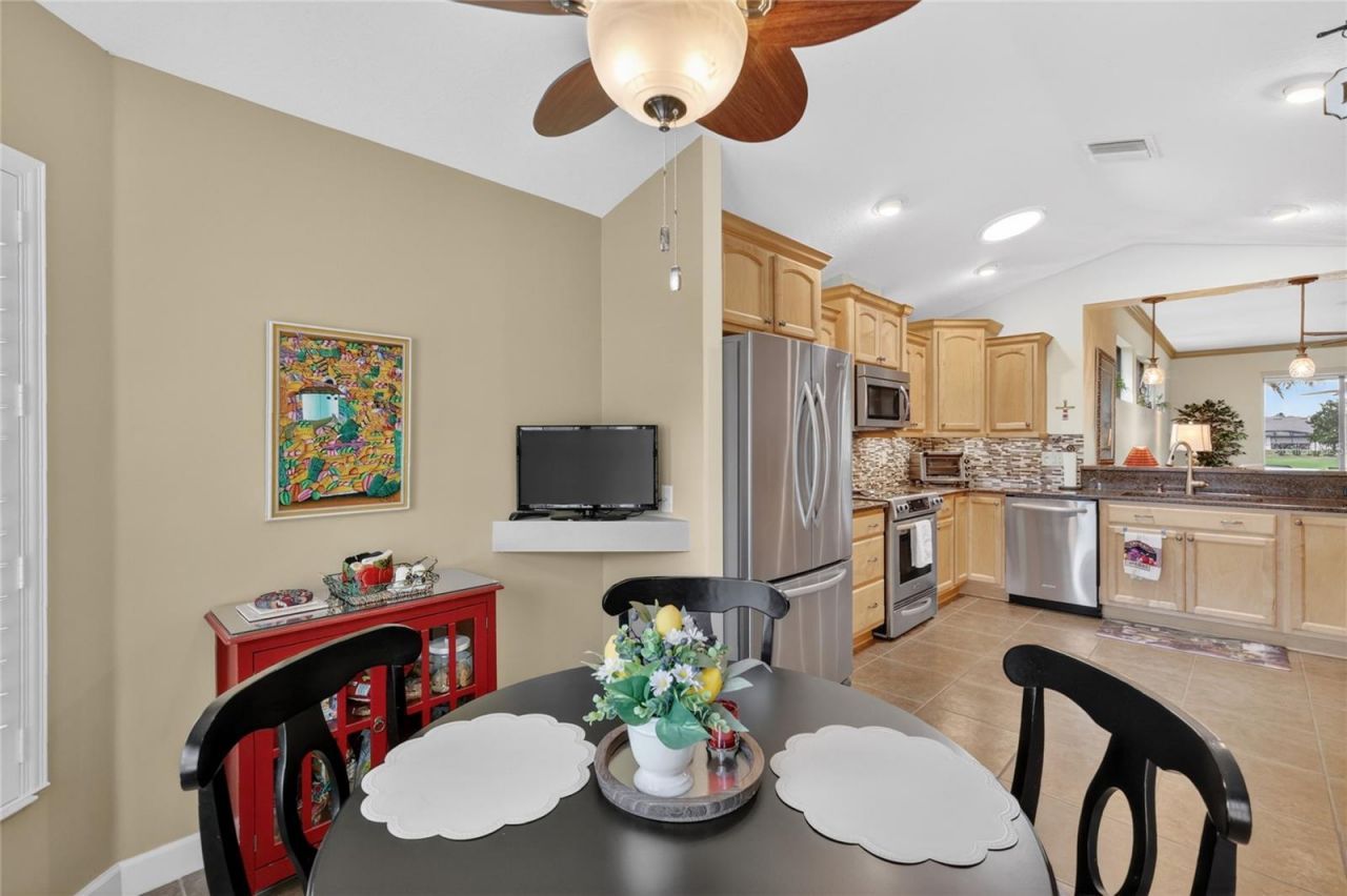 2327 Wakefield Way, Mount Dora, FL 32757 Photo