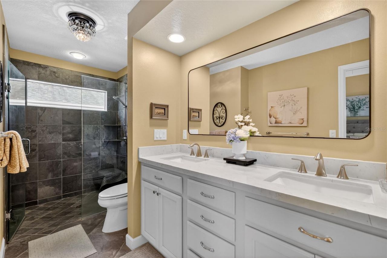 2327 Wakefield Way, Mount Dora, FL 32757 Photo