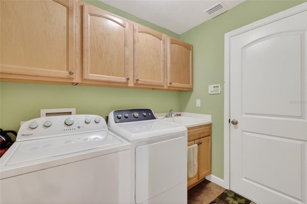 2327 Wakefield Way, Mount Dora, FL 32757 Photo