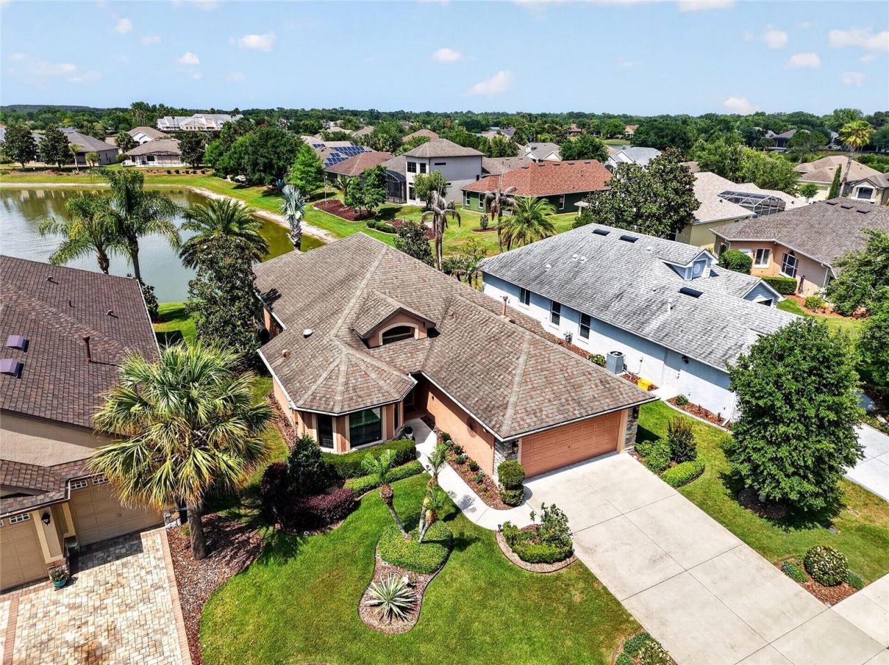 2327 Wakefield Way, Mount Dora, FL 32757 Photo