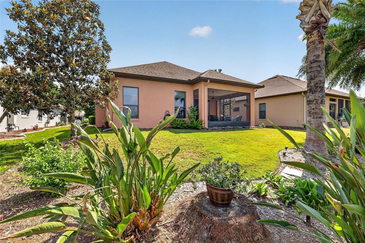 2327 Wakefield Way, Mount Dora, FL 32757 Photo