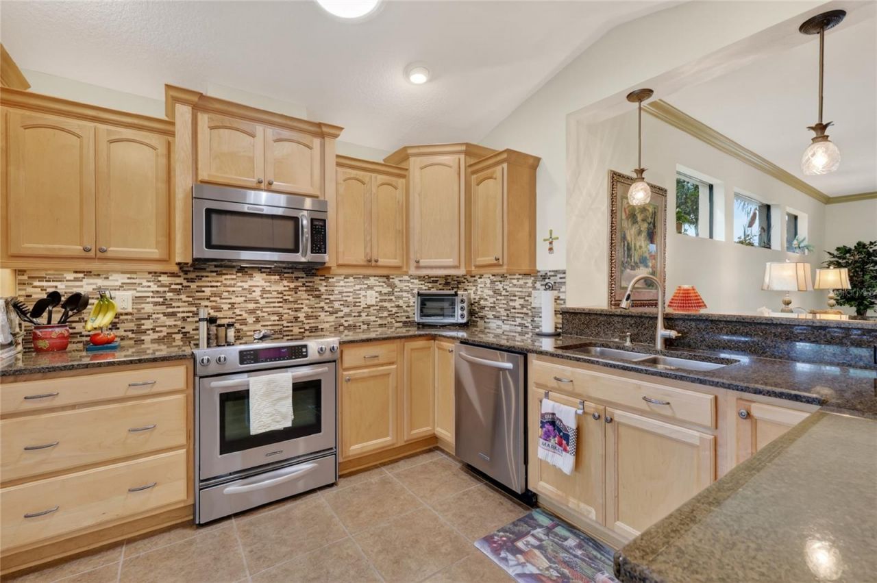 2327 Wakefield Way, Mount Dora, FL 32757 Photo