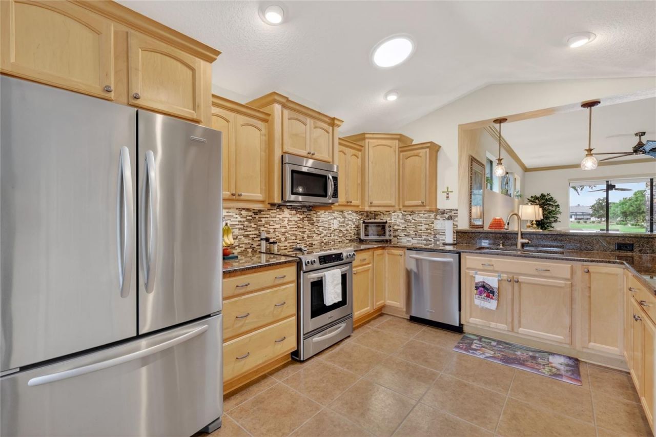 2327 Wakefield Way, Mount Dora, FL 32757 Photo