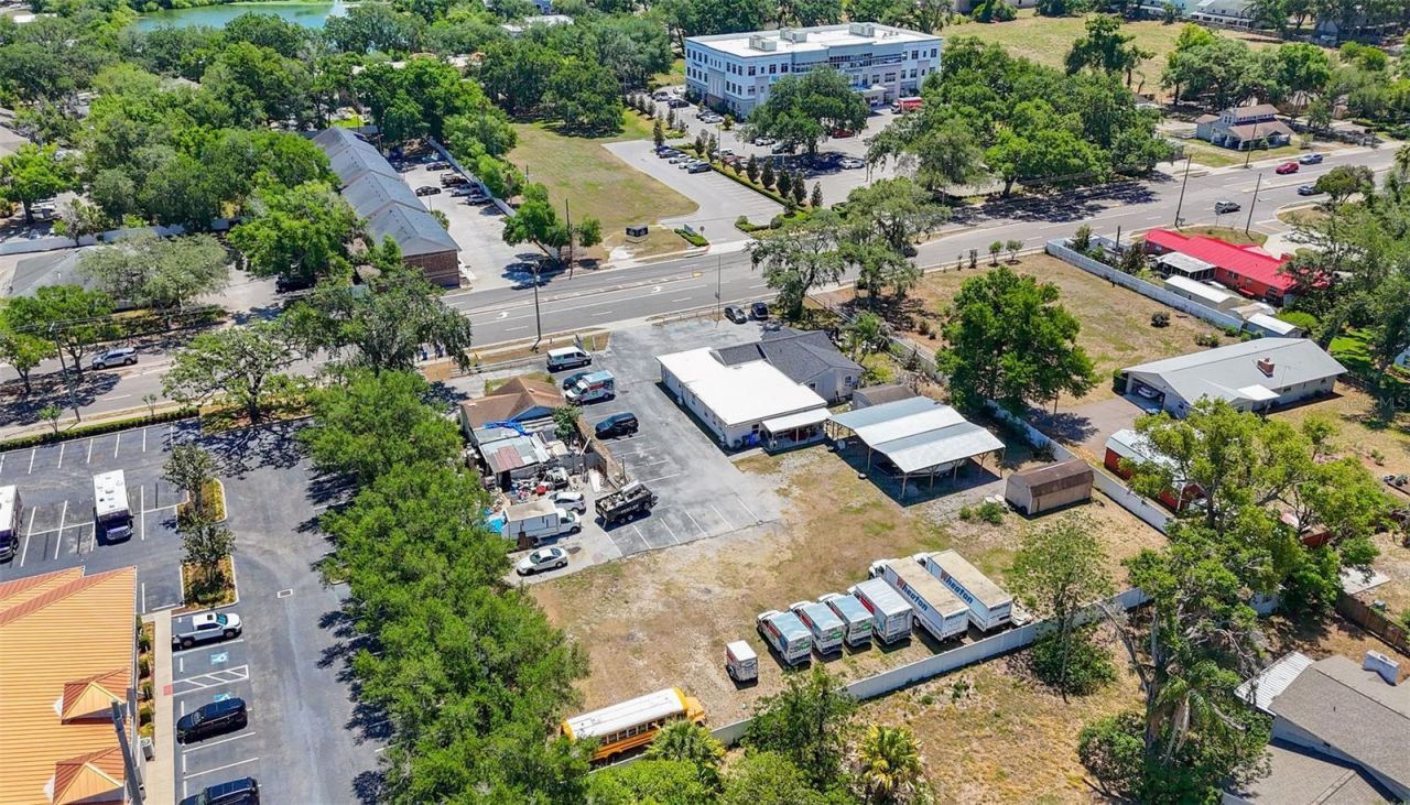 504 S Kings Avenue, Brandon, FL 33511 Photo