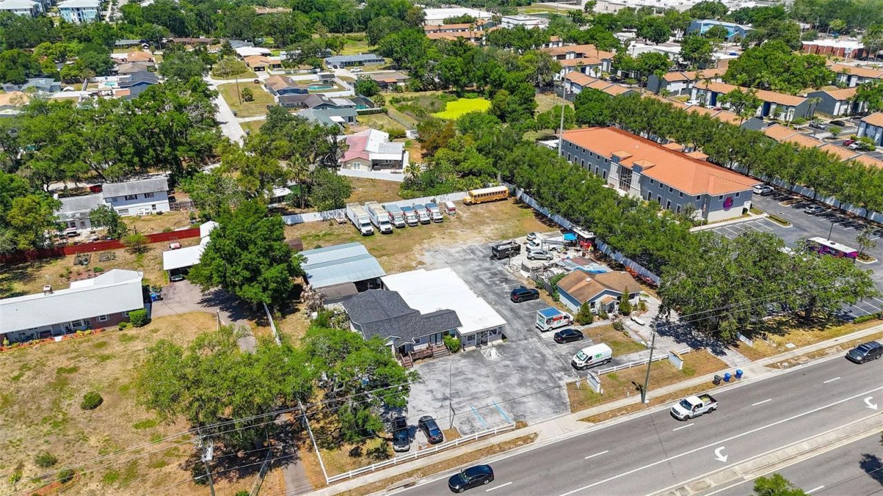 504 S Kings Avenue, Brandon, FL 33511 Photo