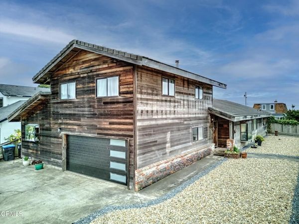 101 Ebbing Way, Fort Bragg, CA 95437