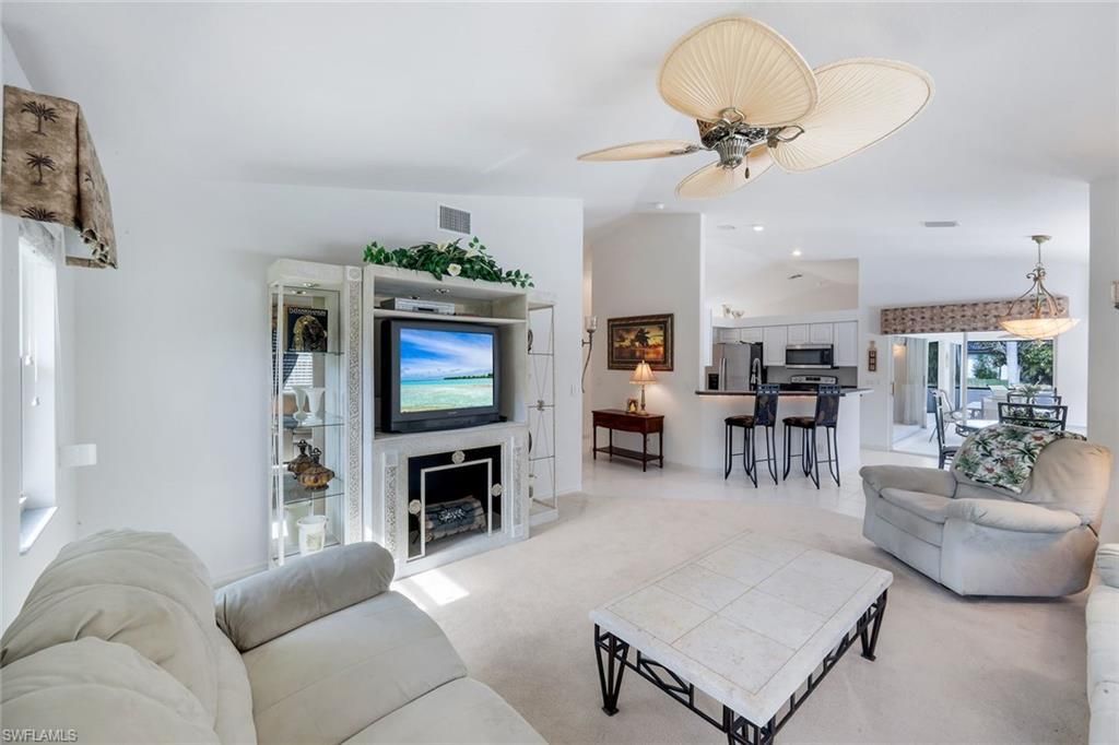 2725 SW 46th Ter, Cape Coral, FL 33914 Photo