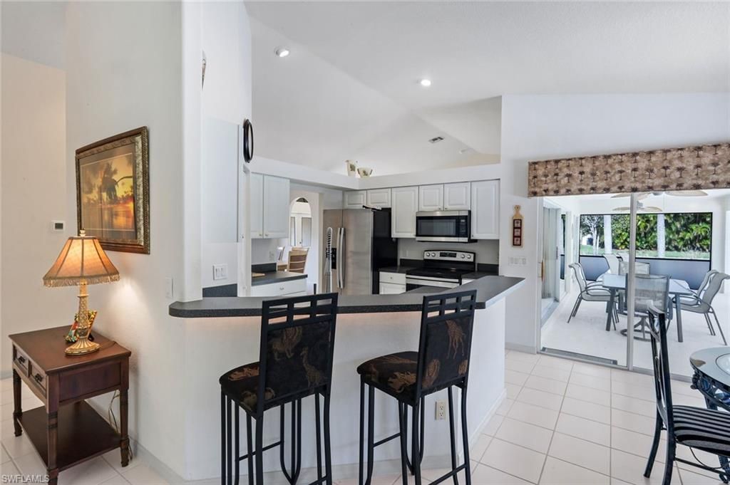 2725 SW 46th Ter, Cape Coral, FL 33914 Photo