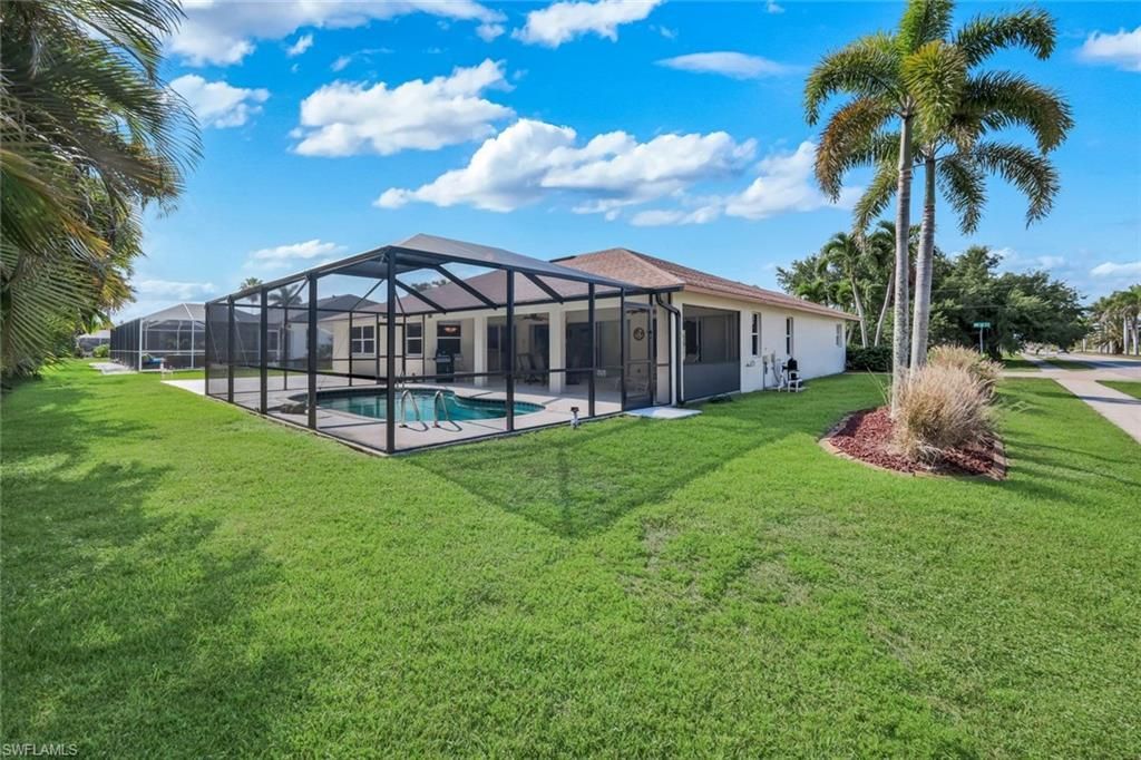 2725 SW 46th Ter, Cape Coral, FL 33914 Photo