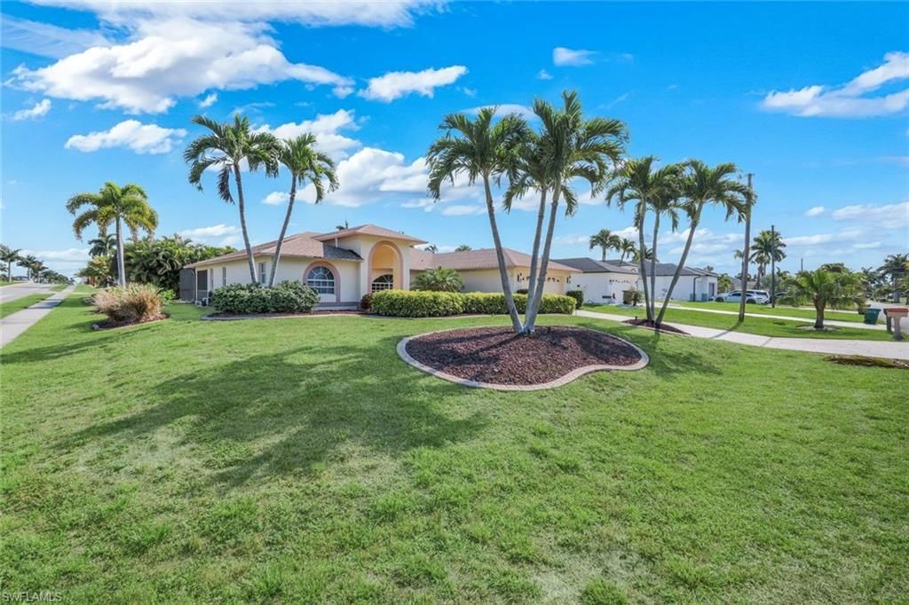2725 SW 46th Ter, Cape Coral, FL 33914 Photo