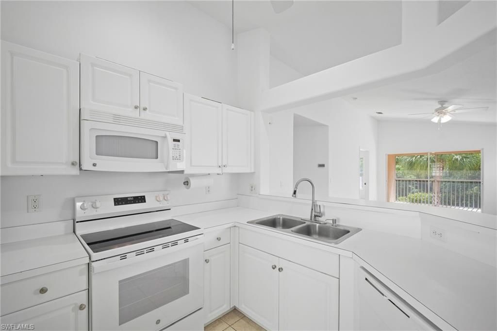 26705 Little John Ct, Unit 56, Bonita Springs, FL 34135 Photo