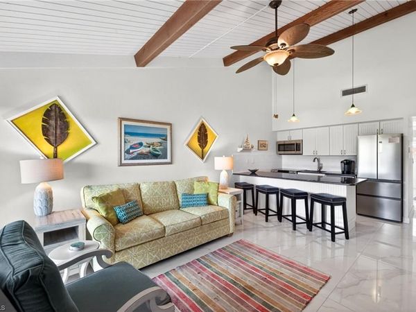 1250 Tennisplace CT, Unit D33, SANIBEL, FL 33957
