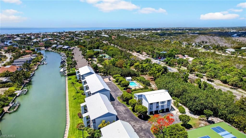 1250 Tennisplace Ct, Unit D33, Sanibel, FL 33957 Photo
