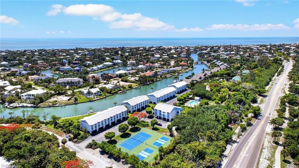 1250 Tennisplace Ct, Unit D33, Sanibel, FL 33957 Photo