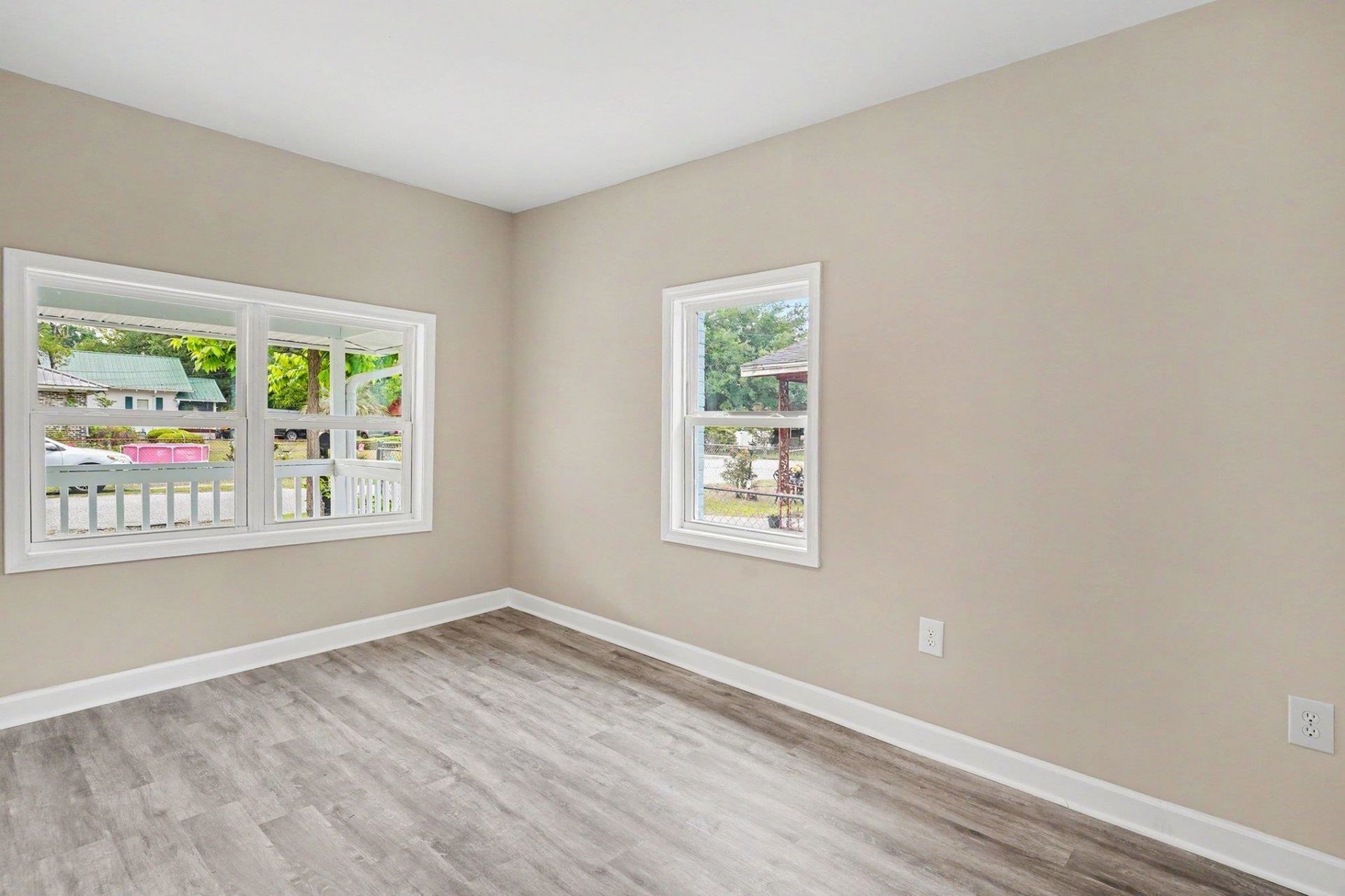 1712 Brown St. Photo 18