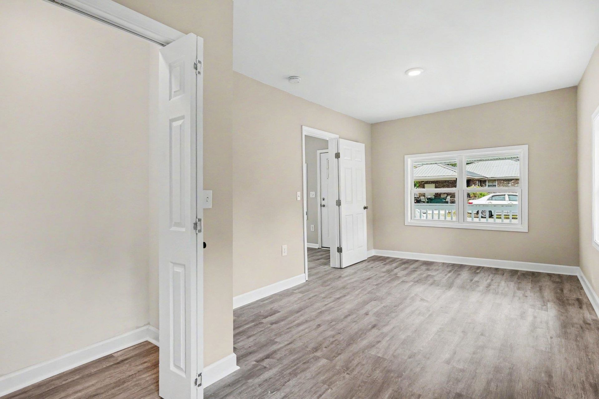1712 Brown St. Photo 20
