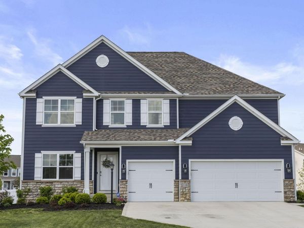 110 Cedarhurst Court , Pickerington, OH 43147