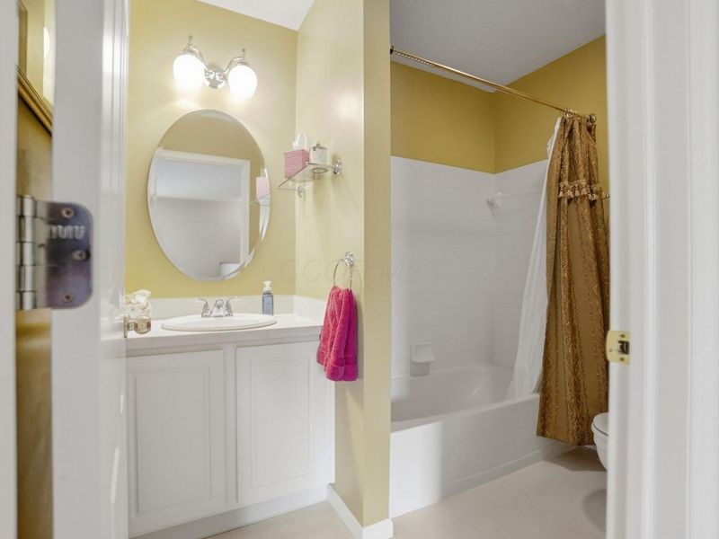 6213 Hampton Green Place, Unit 2C, Dublin, OH 43016 Photo 25