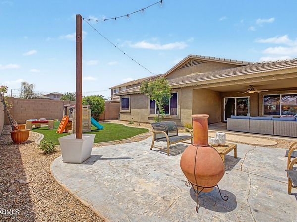 15329 W Jenan Drive, Surprise, AZ 85379