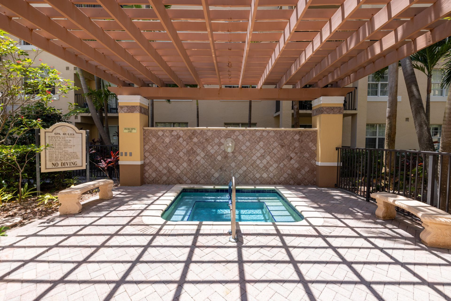 1801 N Flagler Drive, Unit 824, West Palm Beach, FL 33407 Photo