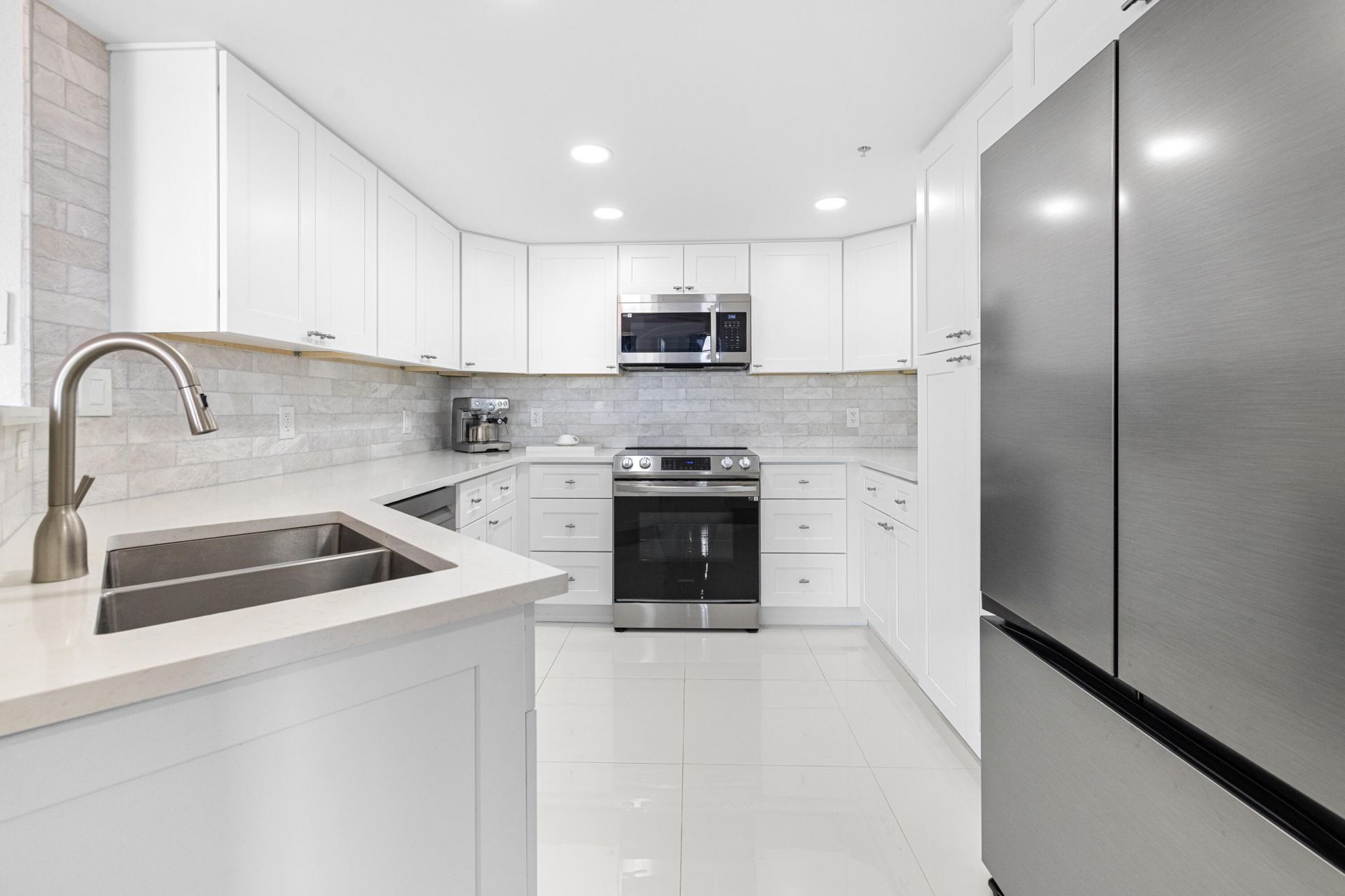 1801 N Flagler Drive, Unit 824, West Palm Beach, FL 33407 Photo