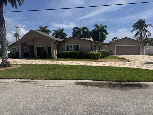 3001 NE 58th Street, Fort Lauderdale, FL 33308
