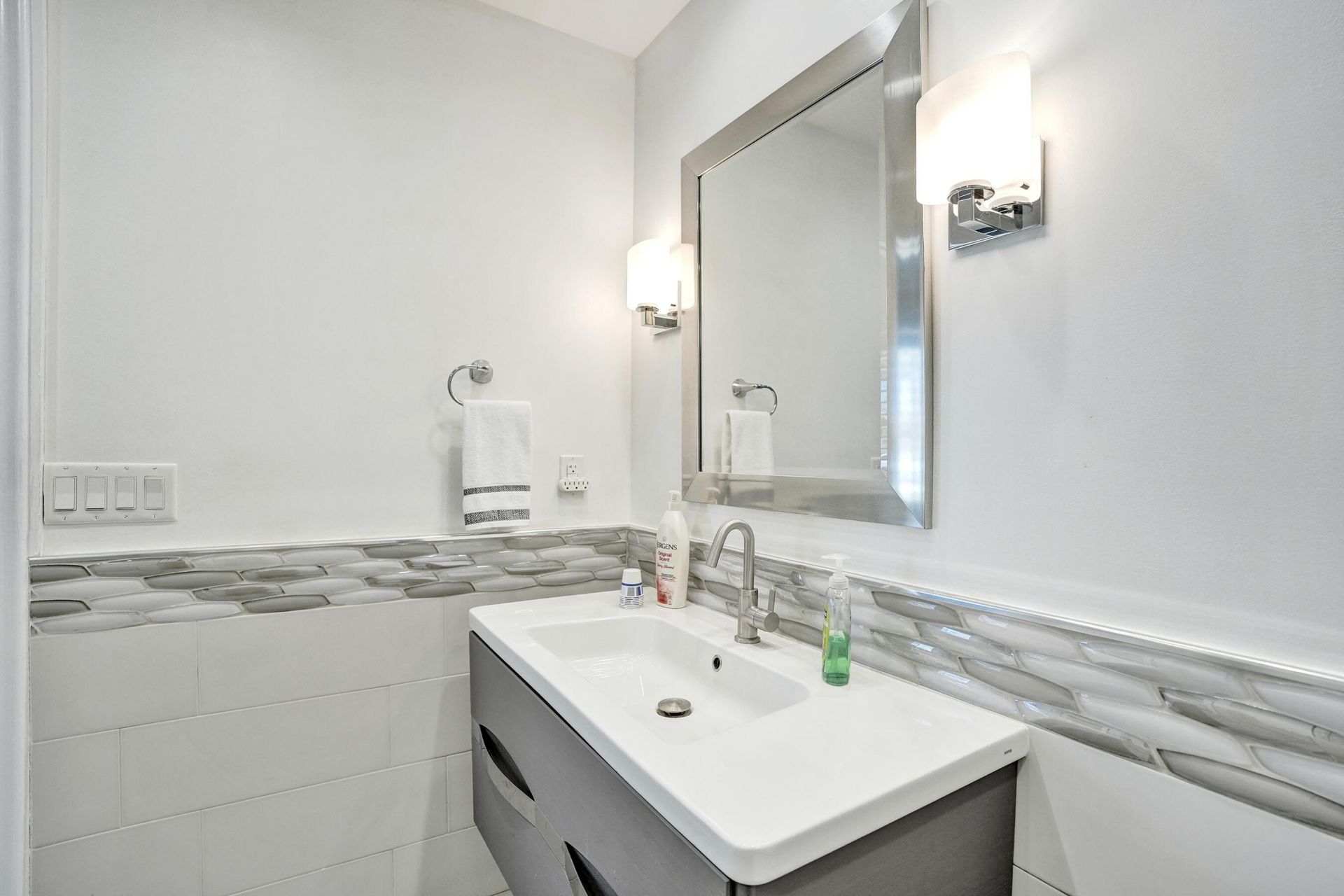 3001 NE 58th Street, Fort Lauderdale, FL 33308 Photo