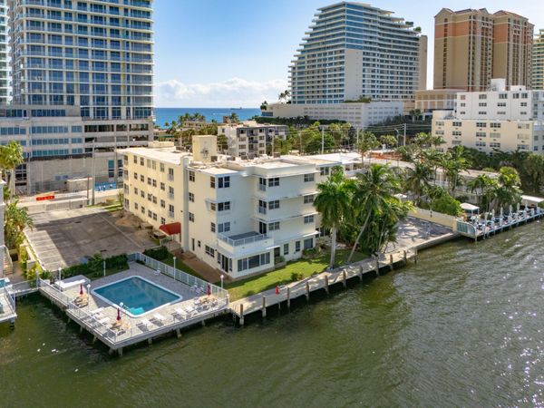 125 N Birch Road, Fort Lauderdale, FL 33394