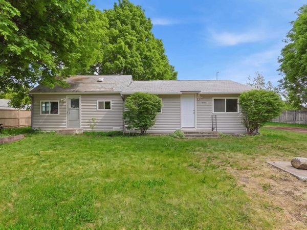 18305 E Alki Ave, Greenacres, WA 99016
