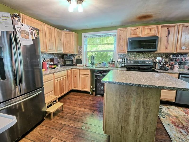 2318 Cross Village Drive, Miamisburg, OH 45342 Photo 7